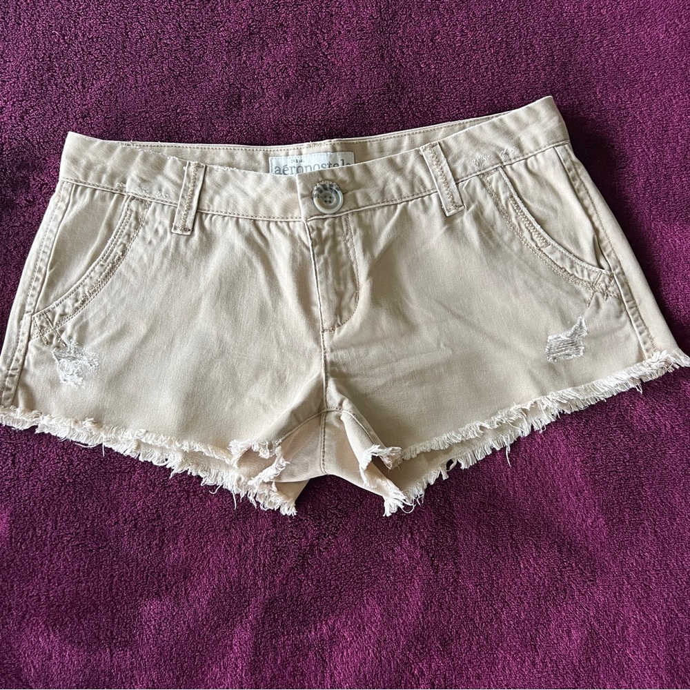 Aeropostale Women’s/Junior Lightly Distressed Cutoff Khaki Chino Shorts size 5/6